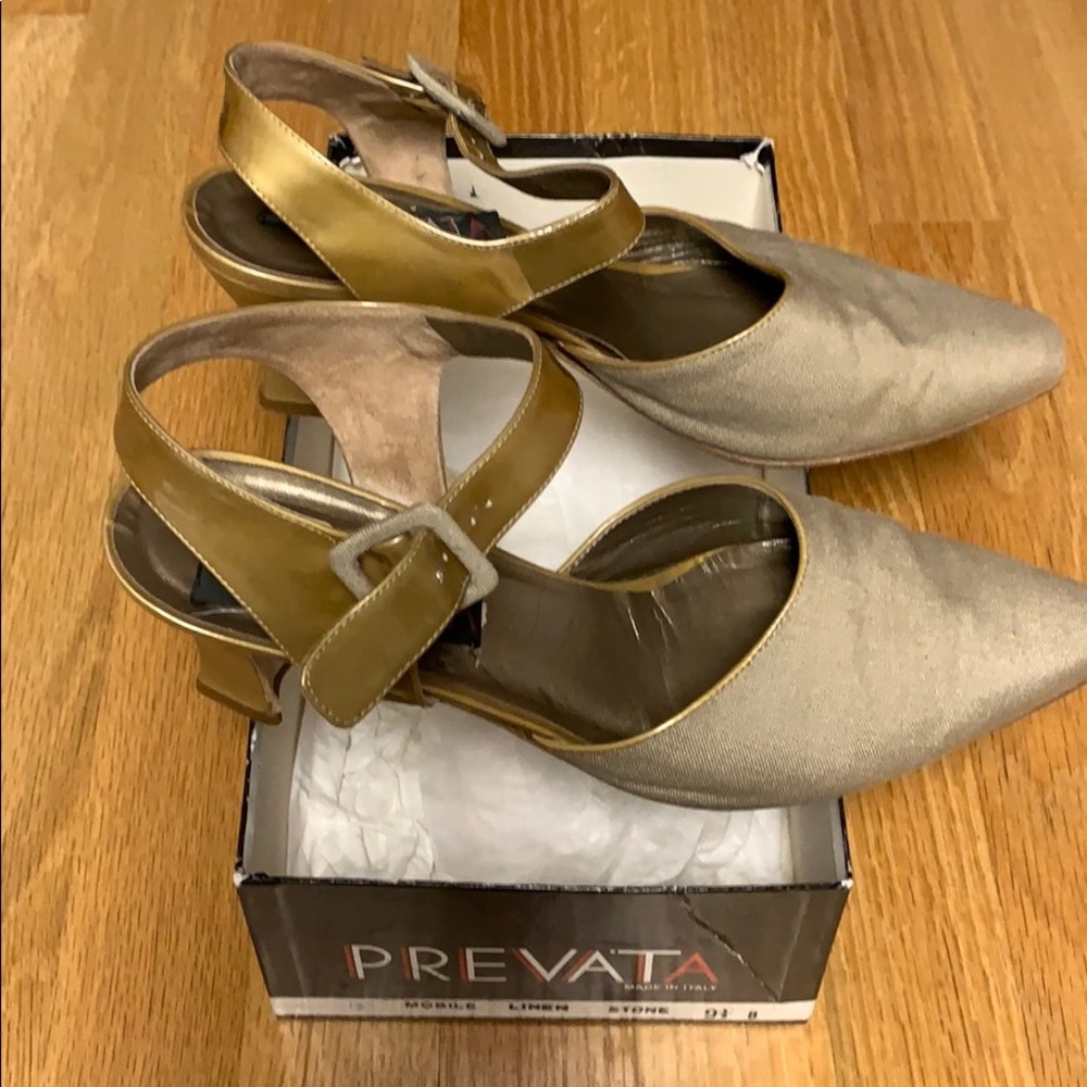 Leather /fabric summer pump by Prevata